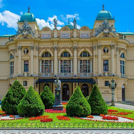 Goldstar Luxury Old Town Krakow Apartment Bagian luar foto